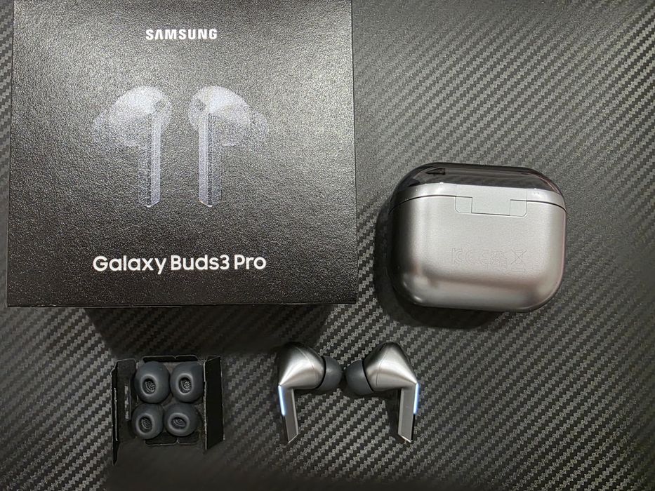 Samsung Galaxy Buds 3 Pro Originais – Como Novos C/ Caixa e Acessórios