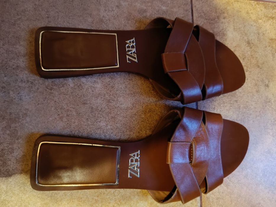 Klapki damskie ZARA
