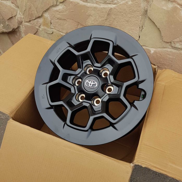 Диски Toyota НОВІ R17 6x139.7 Land Cruiser Prado 120 150 Mitsubishi Pajero L200