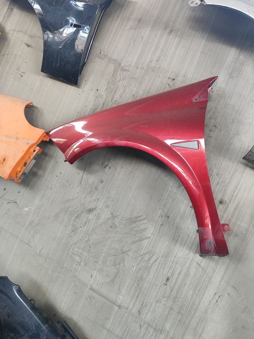 Renault Megane 2 błotnik lewy przód