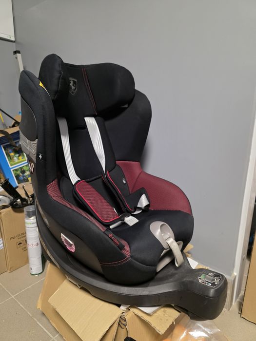 Fotelik dziecięcy CYBEX Sirona S i-Size Ferrari