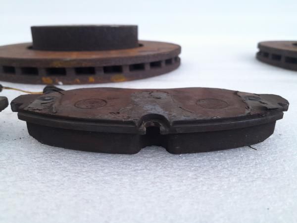 Disco travão frente direito MERCEDES-BENZ Vito / Vito Combi (W639)