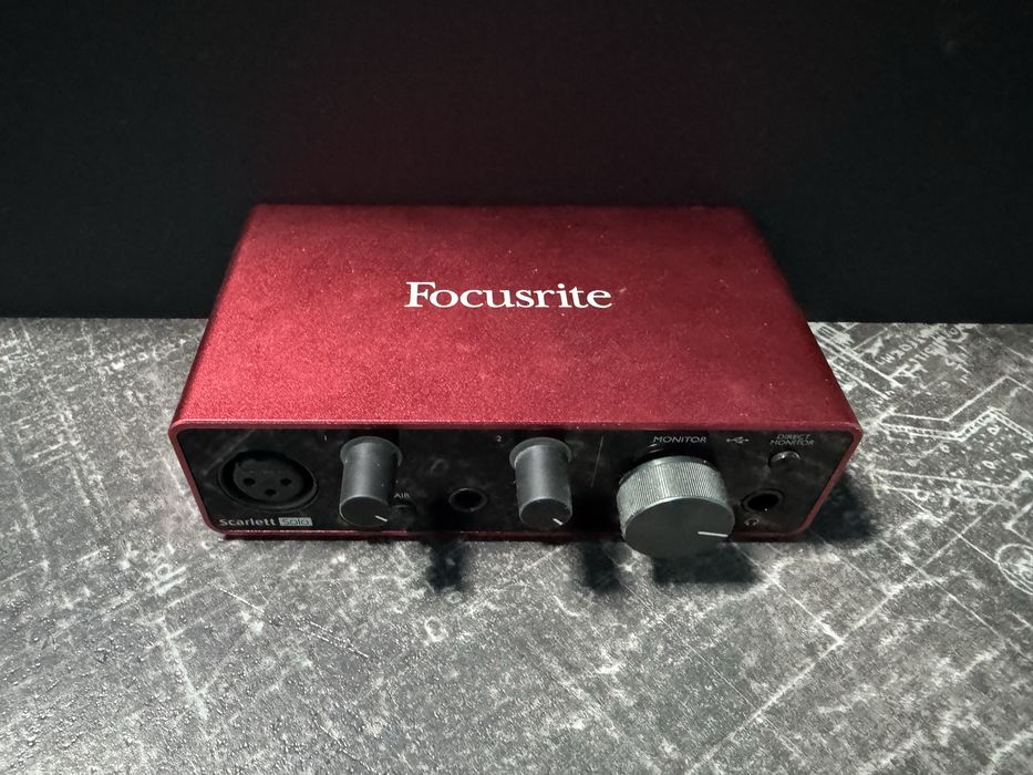 Звуковая карта Focusrite Scarlett Solo 3rd Gen