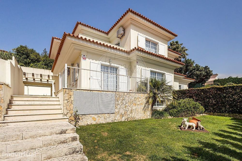 Moradia T4 para arrendamento