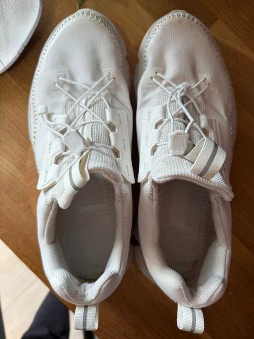 On Running Cloudaway Ivory Pearl roz 47.