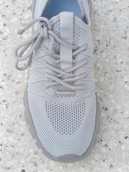 Nowe   sneakersy
