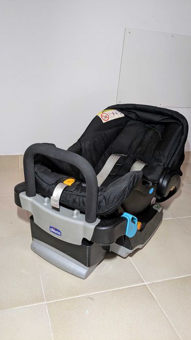 Ovo Chicco KeyFit Cadeira Auto + Base