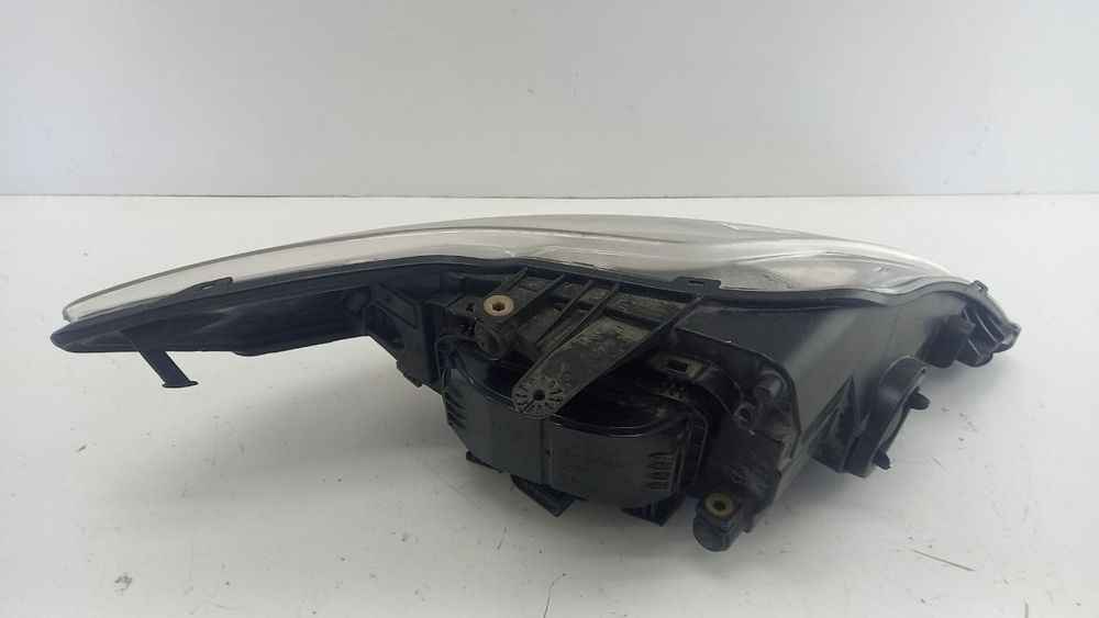 Фара левая Ford Mondeo MK4 ксенон 2010-2014 BS7113006AF