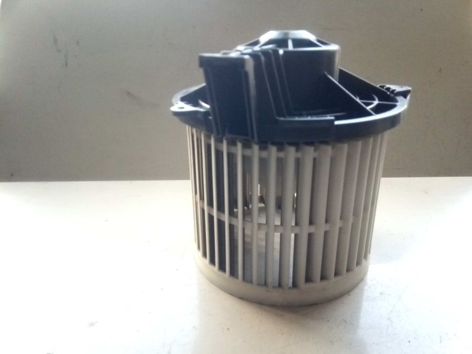 Motor da chauffage / sofagem HONDA Civic VIII Hatchback (FN_, FK_)