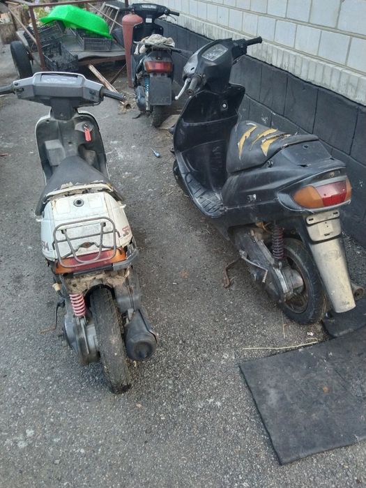 Продам скутери сузукі