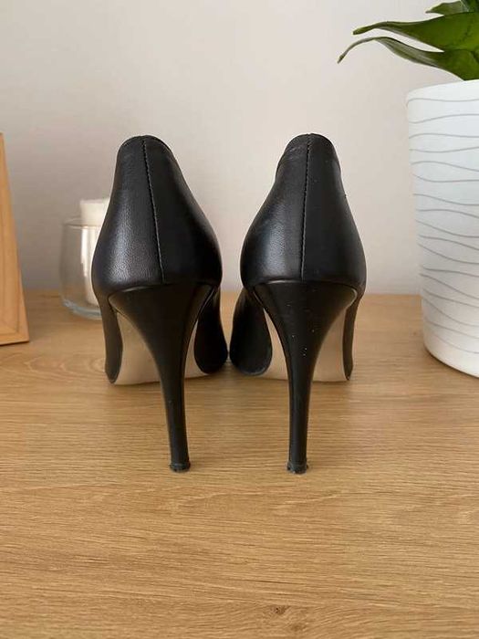 Szpilki roz 39 skóra naturalna Golse Shoes
