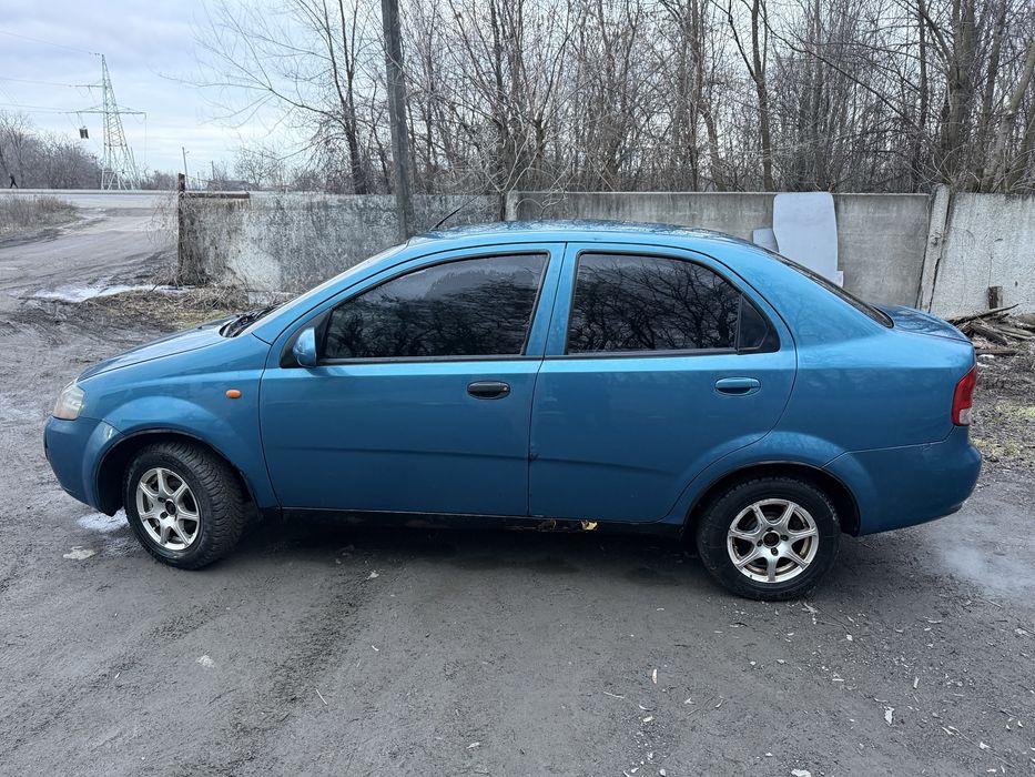 Chevrolet Aveo 1.5 Бензин.