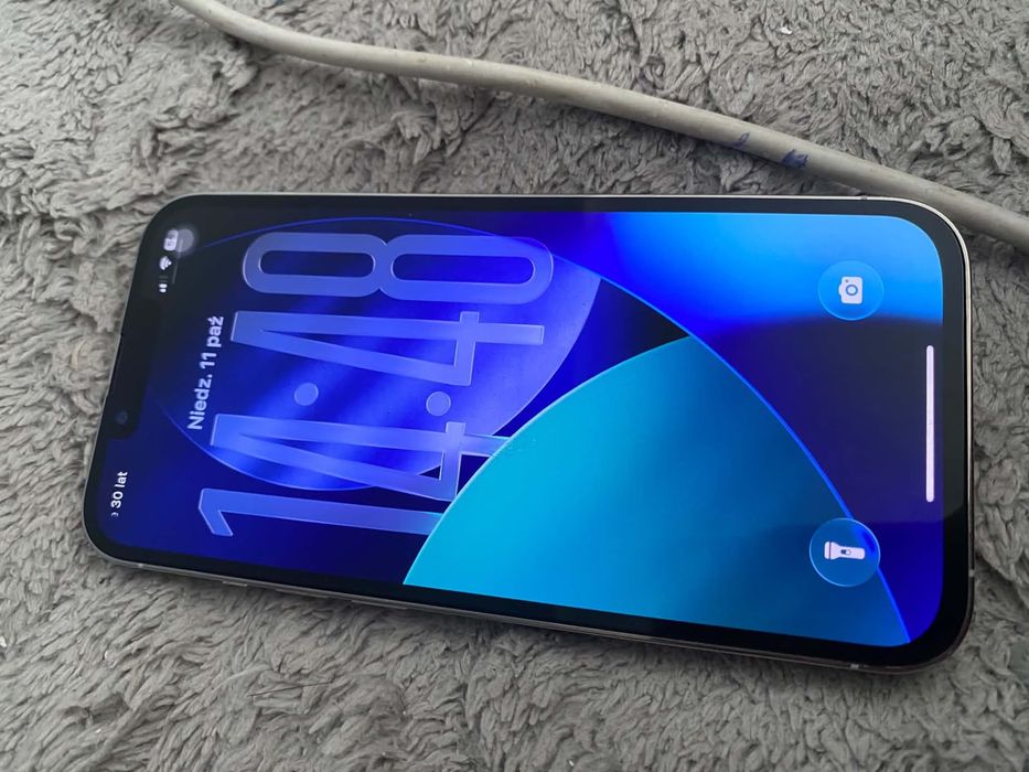 Sprzedam iPhone 13 Pro