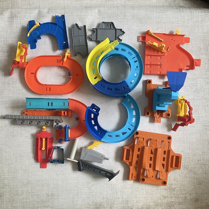 Giga zestaw hot wheels tory