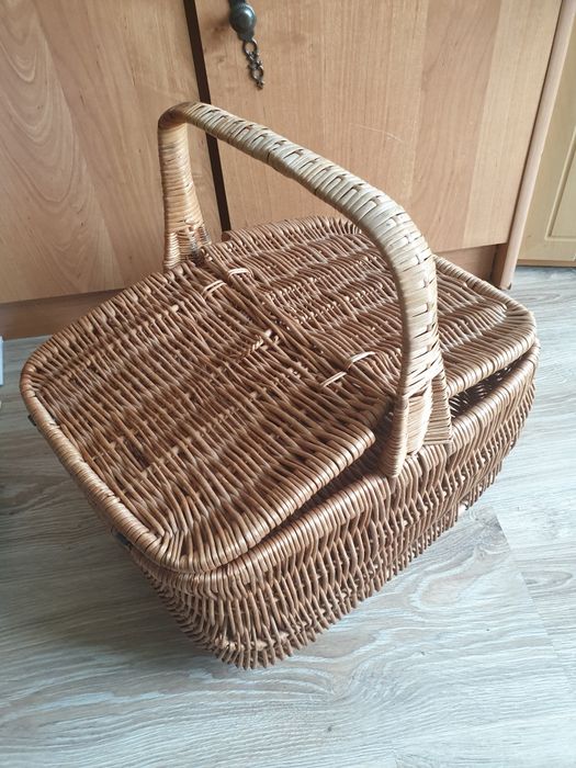 Kosz wiklinowe  piknikowy, na grzyby