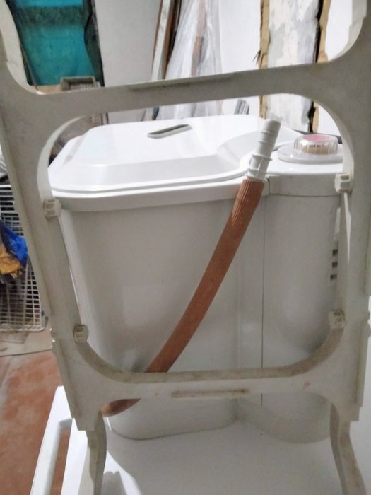 Пральна машинка либідь нова