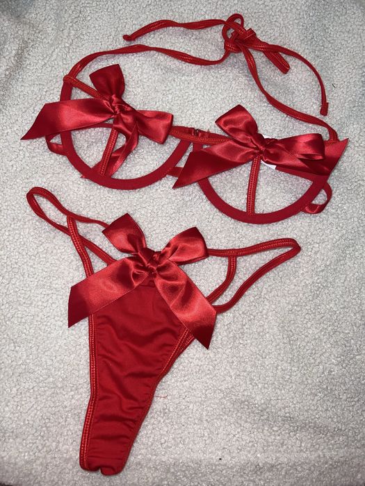 Білизна жіноча комплект