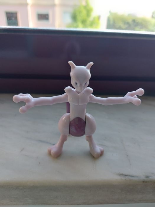 Lote de 4 bonecos do McDonald's - 2013 / 2015