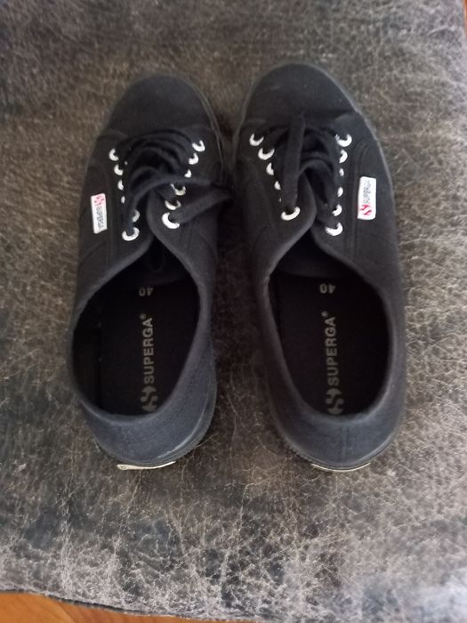 Sapatilhas número 40