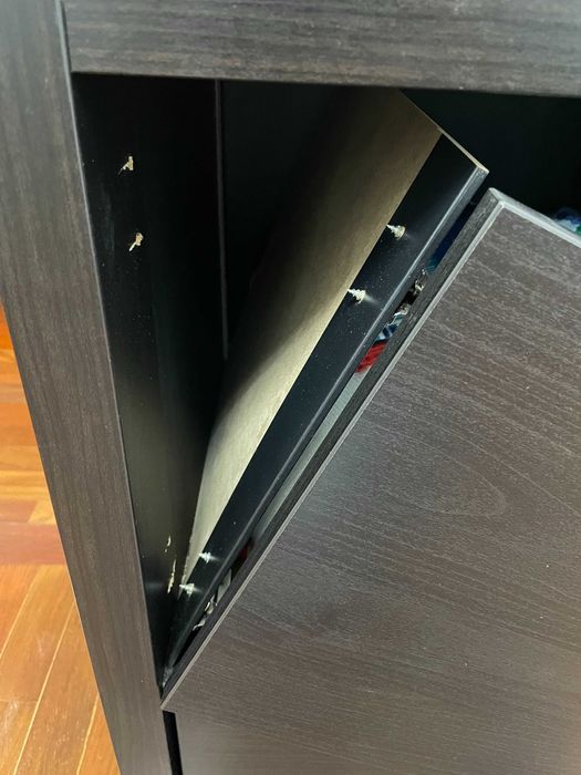 Estante móvel IKEA