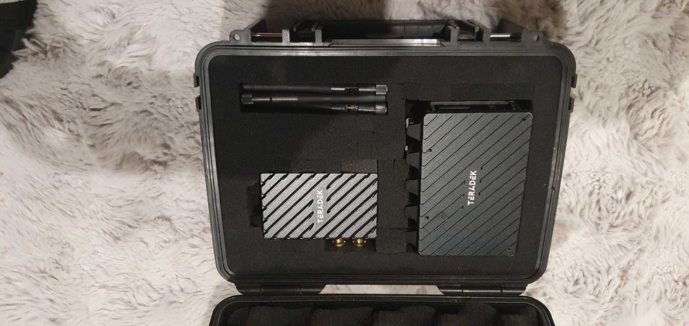Teradek bolt 4k 750 3G SDI/HDMI 2 plus 1