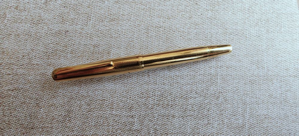 Włoskie pióro wieczne Columbus rolled gold EF flex