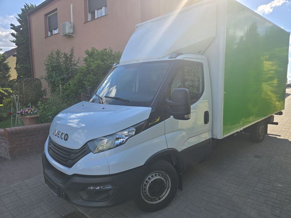 Iveco 35S16  Bezwypadkowe IVECO 35S16