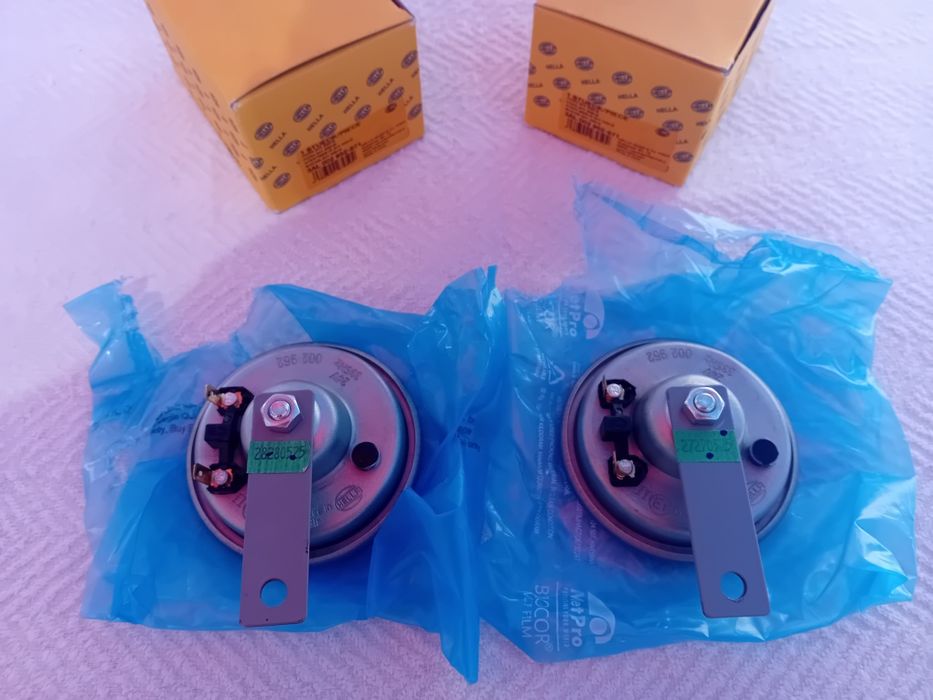 Hella Buzinas 2x 3AL 002 952-871 NOVAS !!!