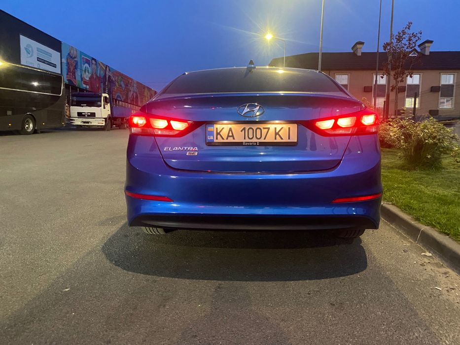 Hyundai elantra 2016