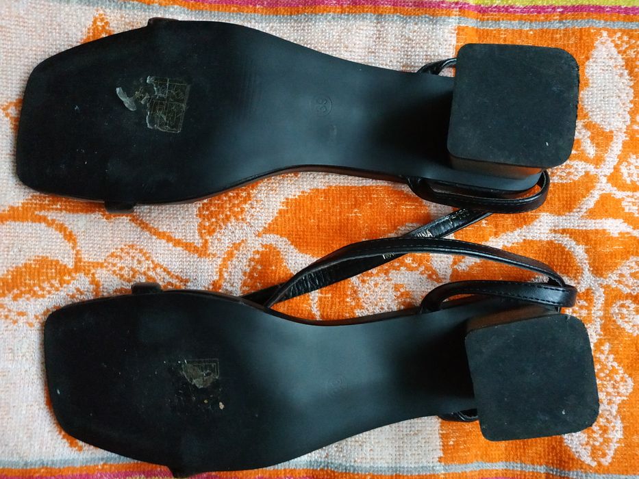 Letnie sandałki  r.39