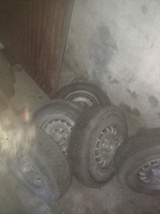 5 Jantes de Mercedes, clássicas.