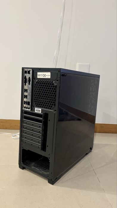 CAIXA GAMING ARMOR, Black, Acrylic Side Panel, LED Ready, ATX