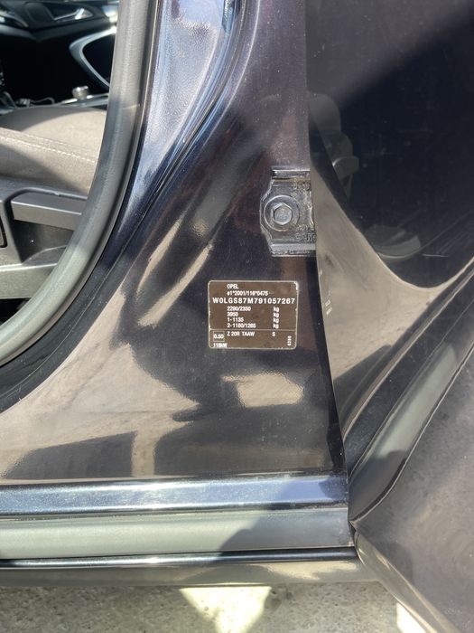 Продам в доброму стані Opel insignil
