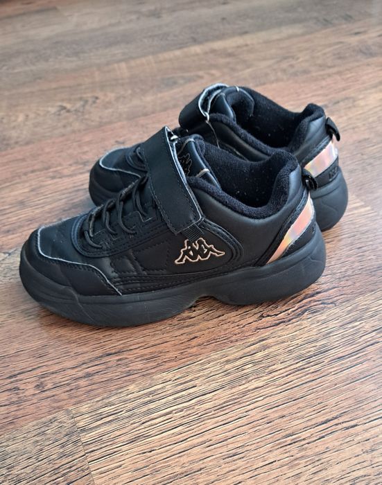 Buty sportowe rozm. 32