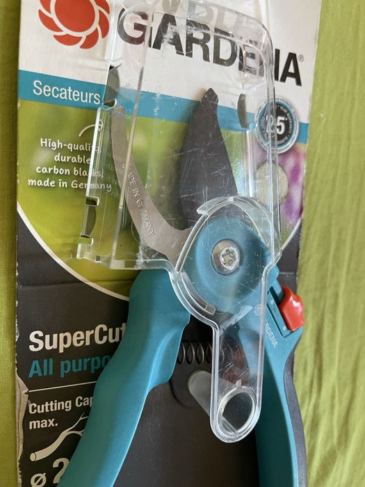 Секатор садовий Gardena 20 мм