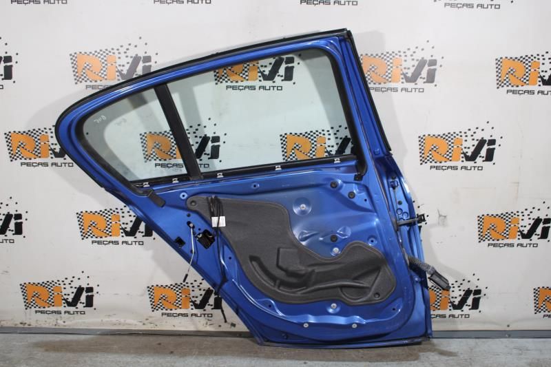 Porta trás esquerda BMW 1 (F20)
