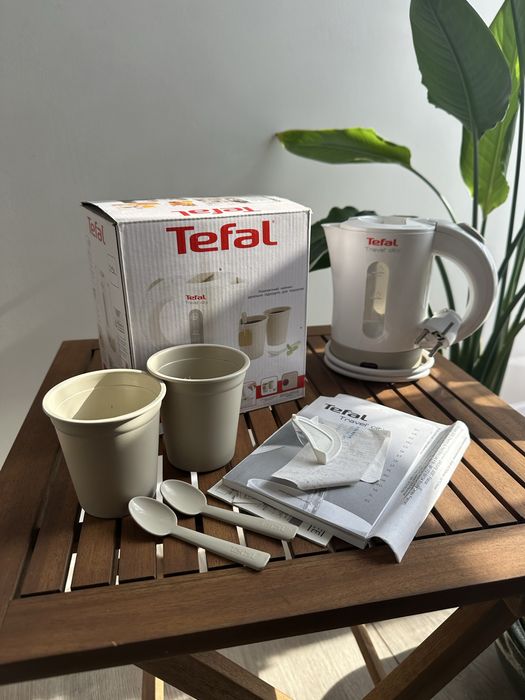 Новий Електрочайник дорожній Tefal KO120130