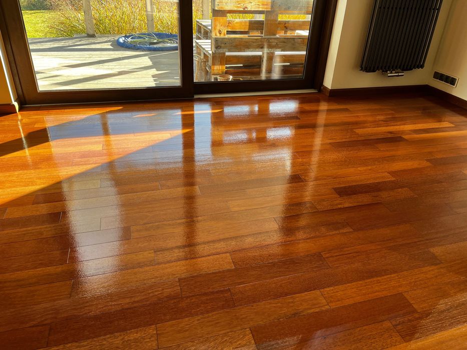 Cyklinowanie parkietów, renowacja schodów