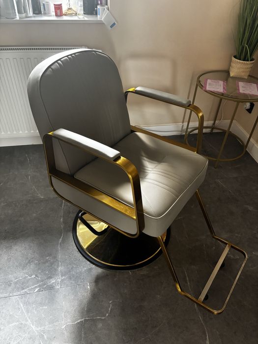 krzesło fryzjerskie