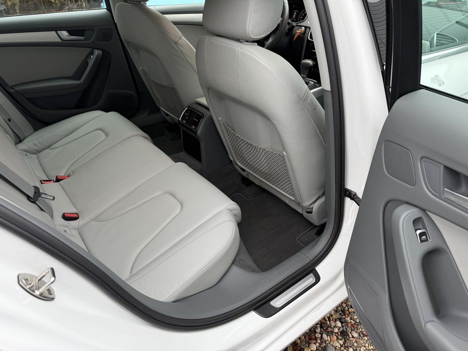 Audi A4 B8 Lift /1.8 Brnzyna/105tys/Super stan !!!