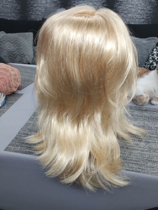 Peruka jasnyblond
