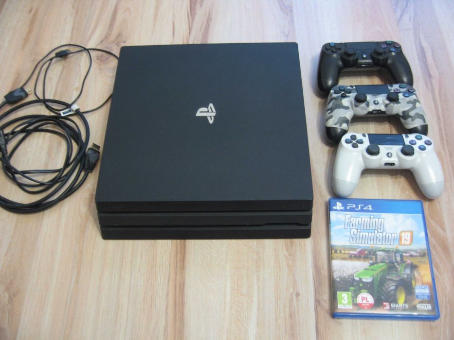 Konsola Sony ps4 pro 1tb 3 pady + gra