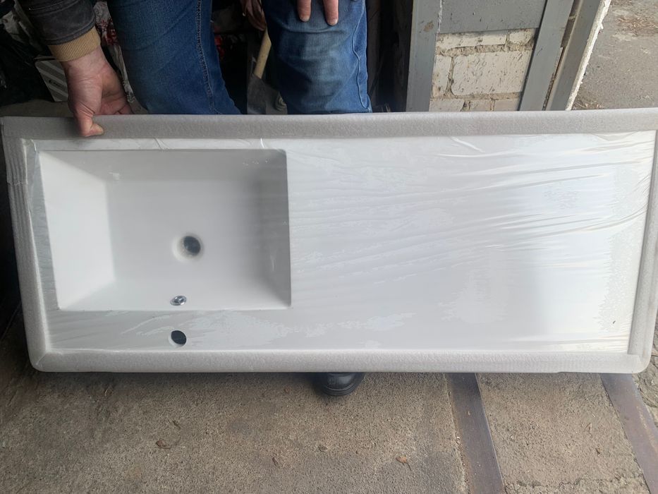 Тумбочка для ванної кімнати