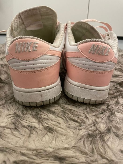 Tênis Nike dunk rosa
