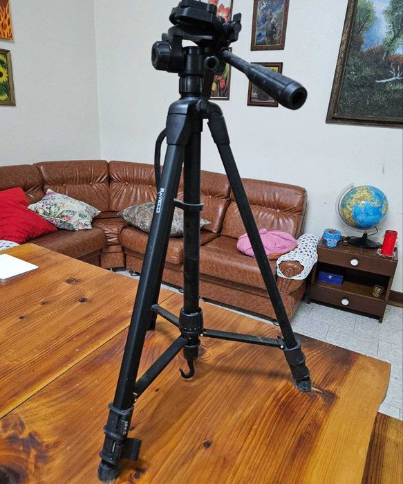 Tripé Versátil Ravelli APLT3 53'' - Leve, Portátil e Funcional!