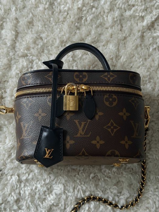 Louis Vuitton Pre-Owned Monogram Reverse PM vanity bag