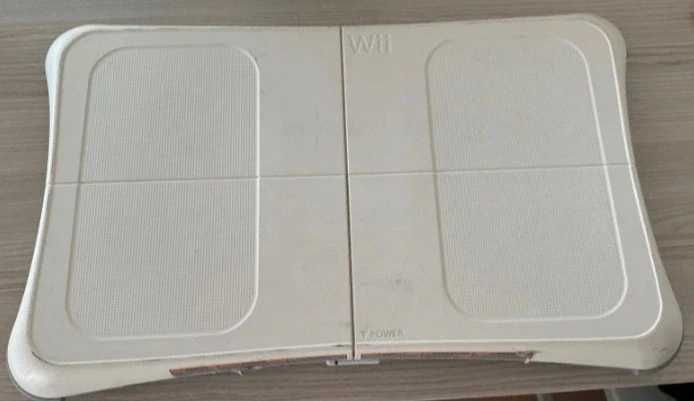 Balança Wii + 3 Jogos