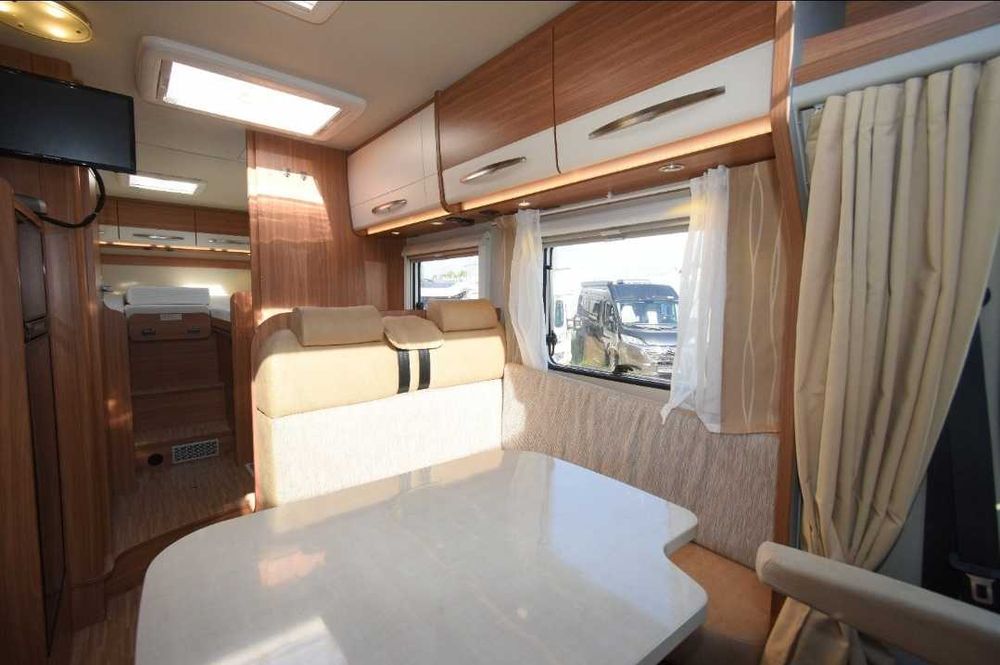 Autocaravana Carado T447 2017