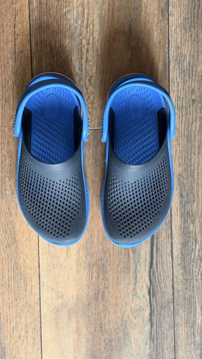 Crocs дитячі шльопанці