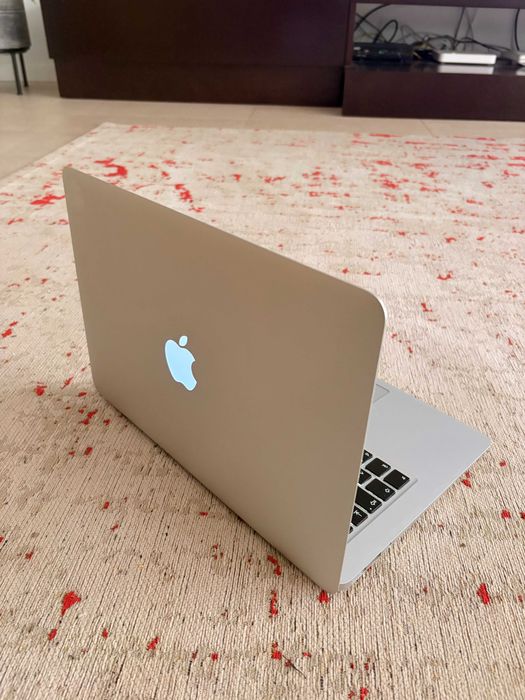 MacBook Air 13 2017 Intel Core i5 8GB RAM 128GB - Como Novo